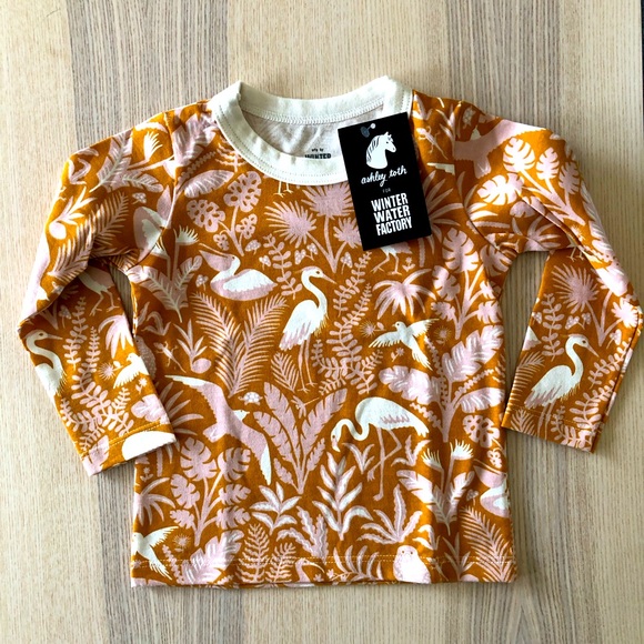 Winter Water Factory Other - Long sleeve shirt 12 months winter water factory